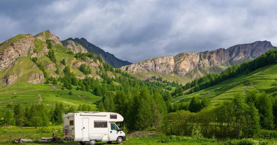 Motorhome en los Alpes